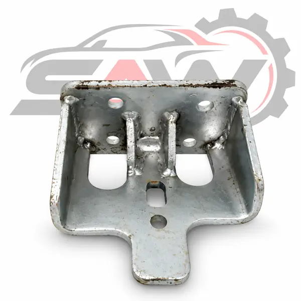 ENGINE MOUNTING BRACKET LH - Image 2