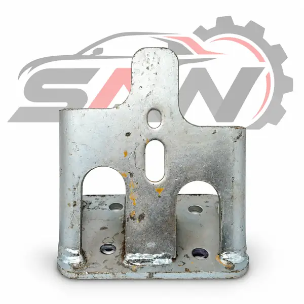 ENGINE MOUNTING BRACKET LH